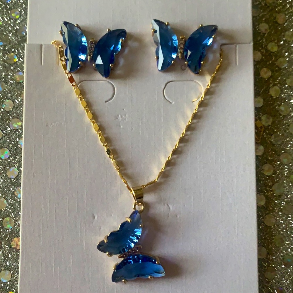 Butterfly necklace and earring set